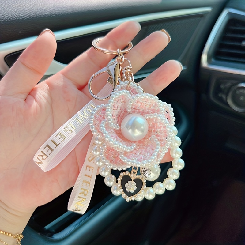 White Black Camellia Keychain Pearl String Fashion Personality Ladies Car Keychain  Bag Pendant Ornaments Wholesale