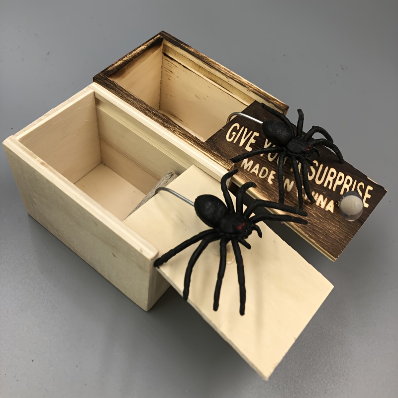 Kit de bromas divertidos, regalos de broma, serpientes de goma realistas,  cucarachas falsas, caja sorpresa de araña para el día de los inocentes