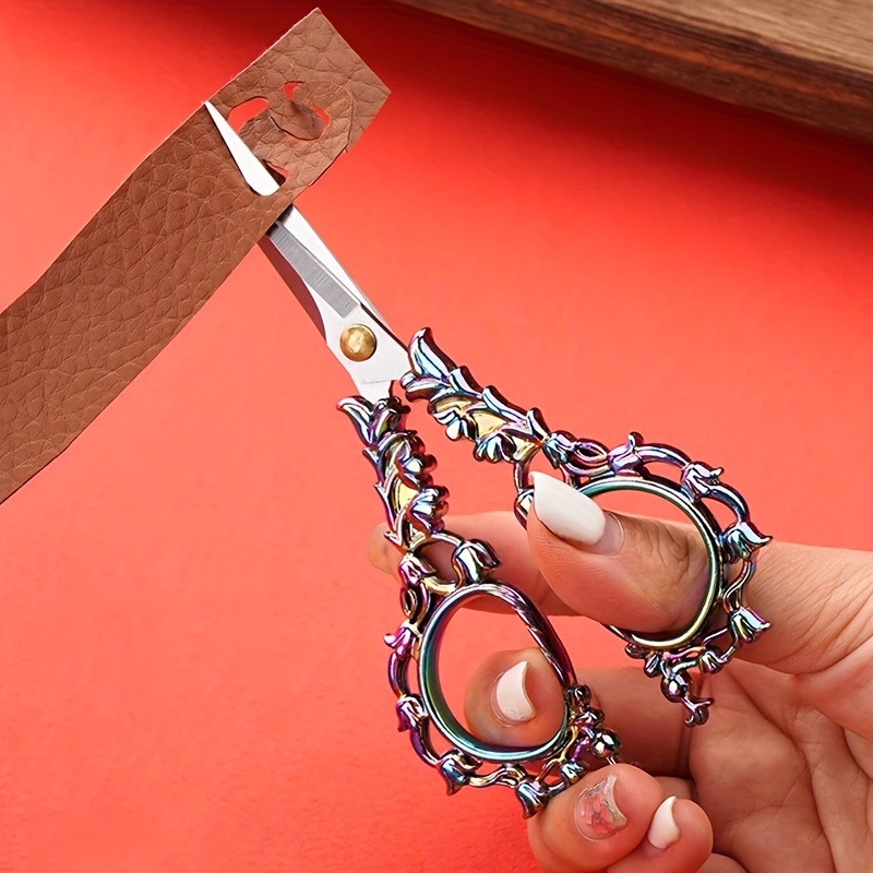 Metal Small Scissors Diy Paper Embroidery Tools For Sewing Tailor Thread  Yarn Shears Cross-stitch Accessory Handmade Scissors For Students Paper  Cutting Tool - Temu