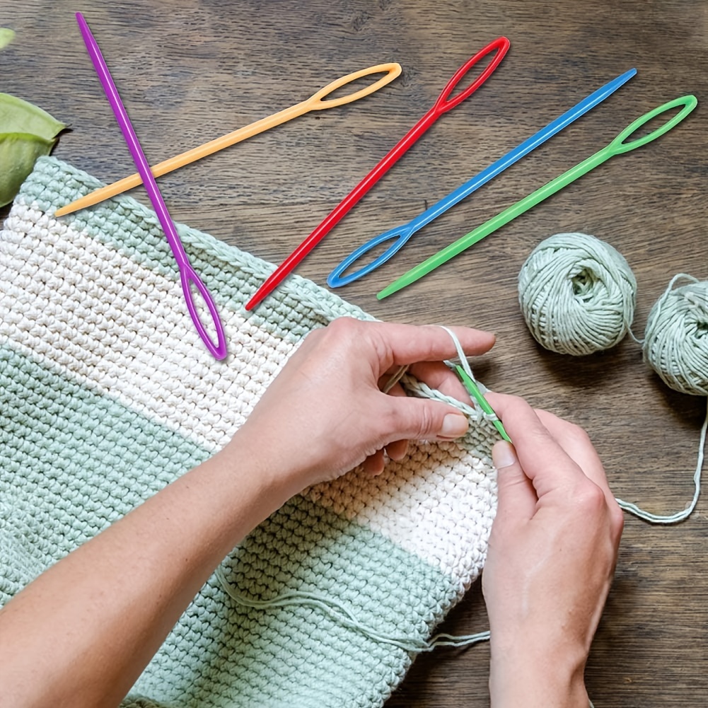  16pcs Large-Eye Blunt Needles, 7cm/2.75inch Yarn Knitting  Needles Tapestry Sewing Needles Wool Hand Metal Sewing Knitting Needles for  Crochet Projects (Gold)