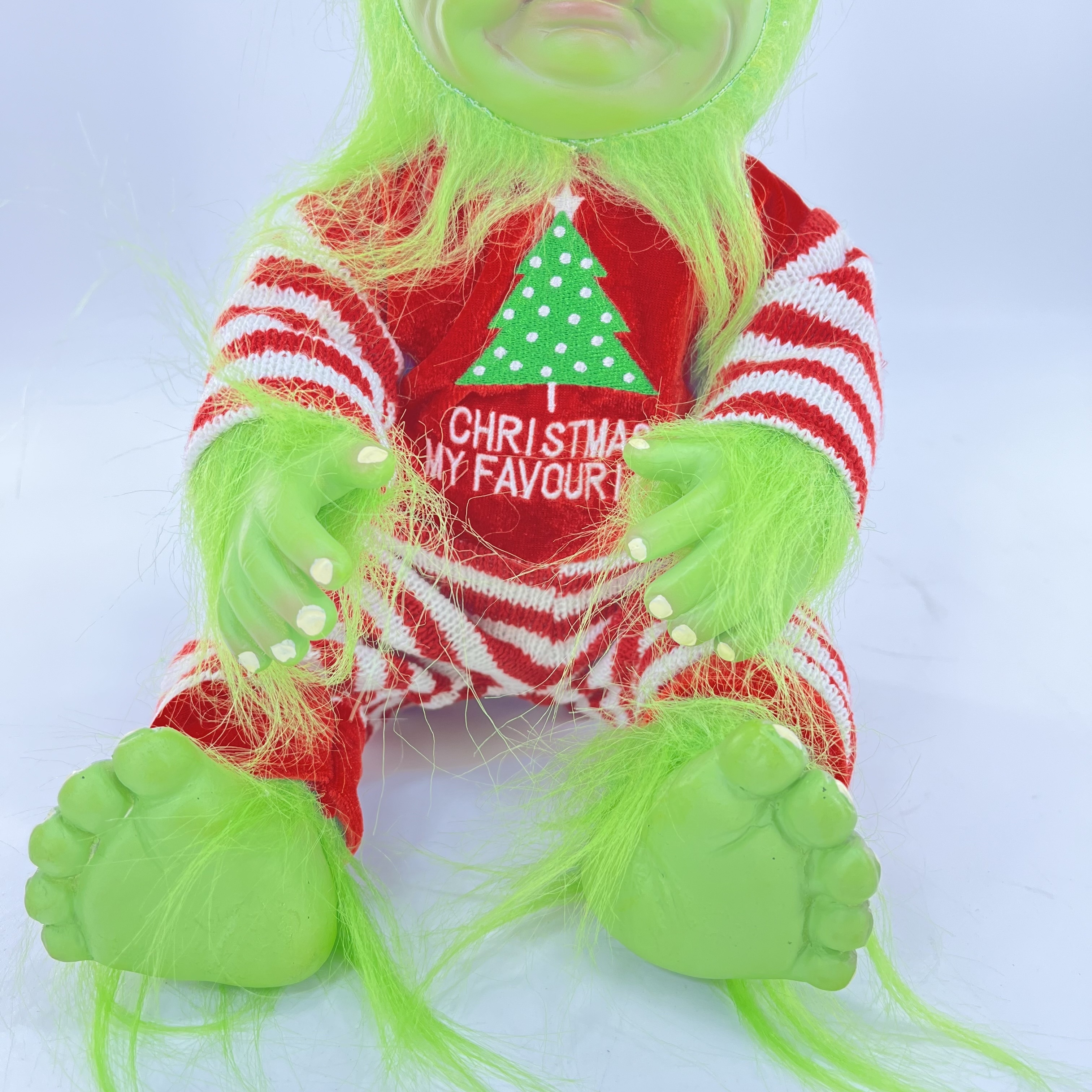  HATEEMO Christmas Decorations Plush, Christmas Plush Green  Monster Doll, Suitable for Christmas Decorations/Gifts (Green Monster B) :  Toys & Games