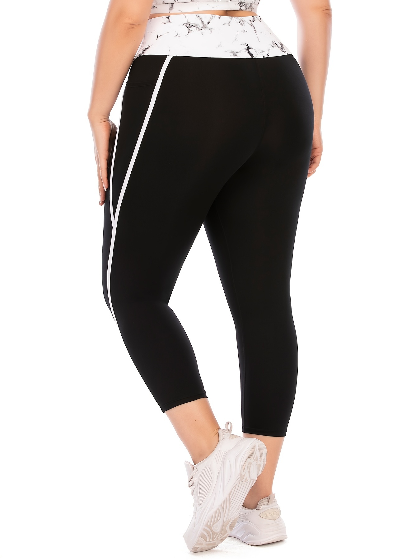 Plus Size Sports Leggings, Women's Plus Solid Contrast Mesh High * Medium  Stretch Fitness Capri Leggings