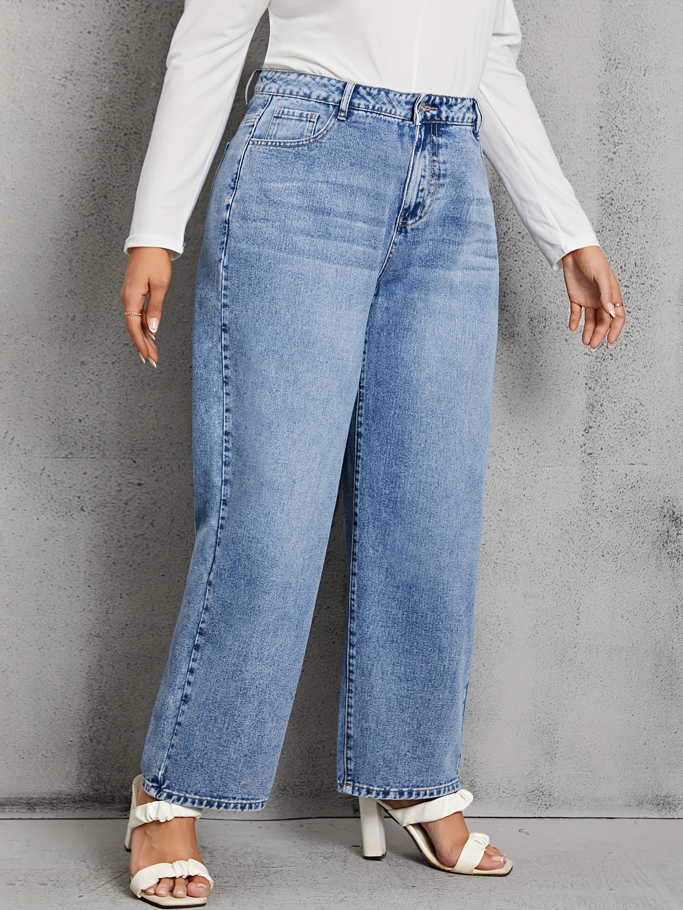 Plus Size Casual Jeans, Women's Plus Solid Button Fly Medium Stretch  Straight Leg Jeans
