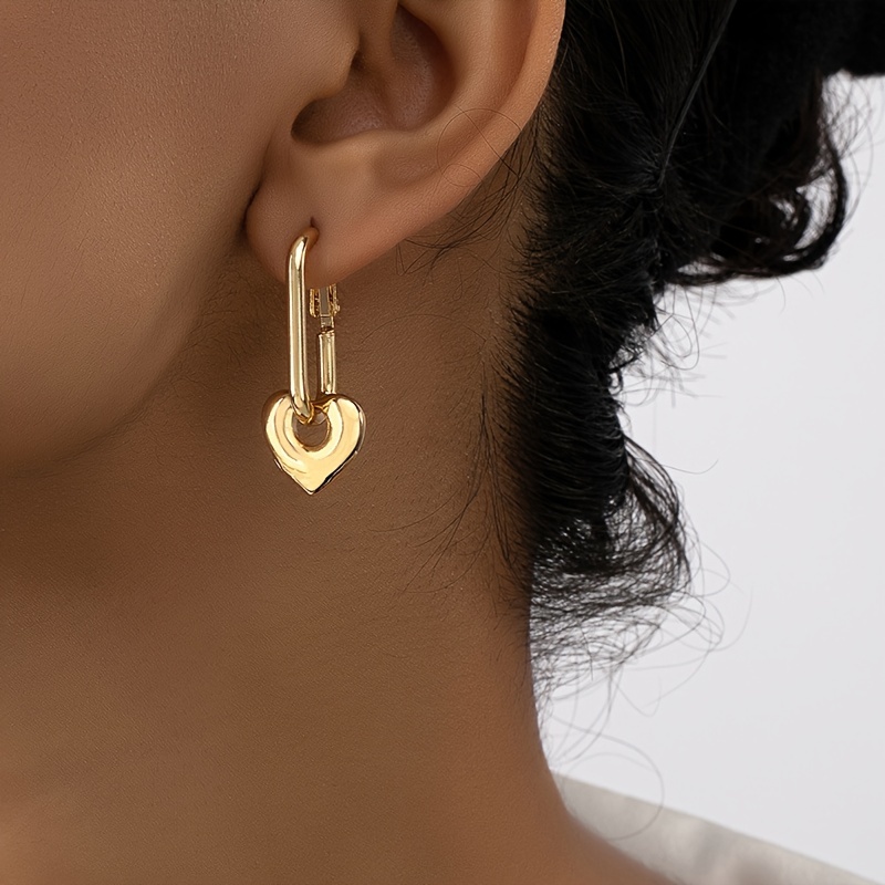 

Golden Glossy Heart Dangle Earrings Elegant Simple Style Iron Jewelry Trendy Valentine's Day Gift