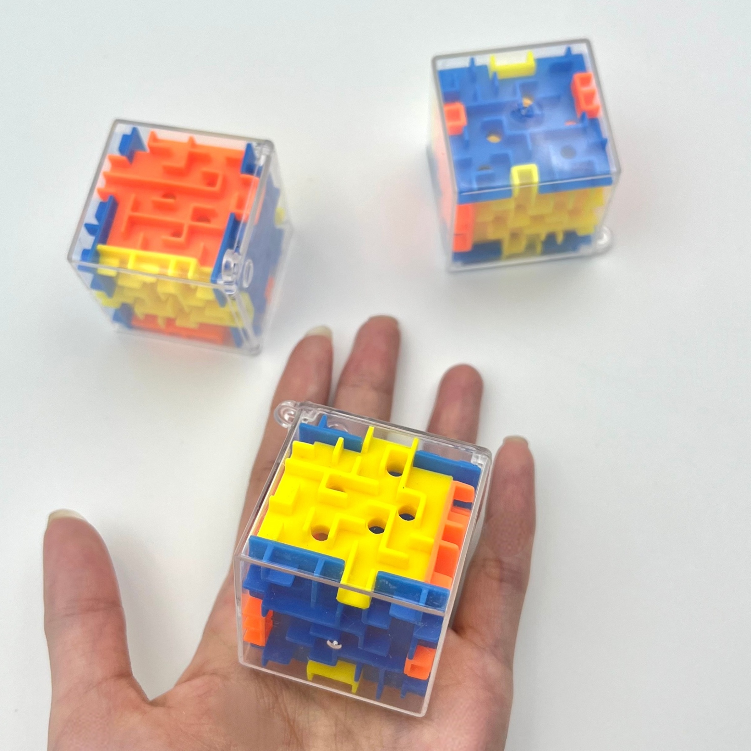 Cubes magiques labyrinthe 3D pour enfants, puzzle à six faces, cubes de  vitesse, boule roulante, jouets labyrinthe, Montessori - AliExpress