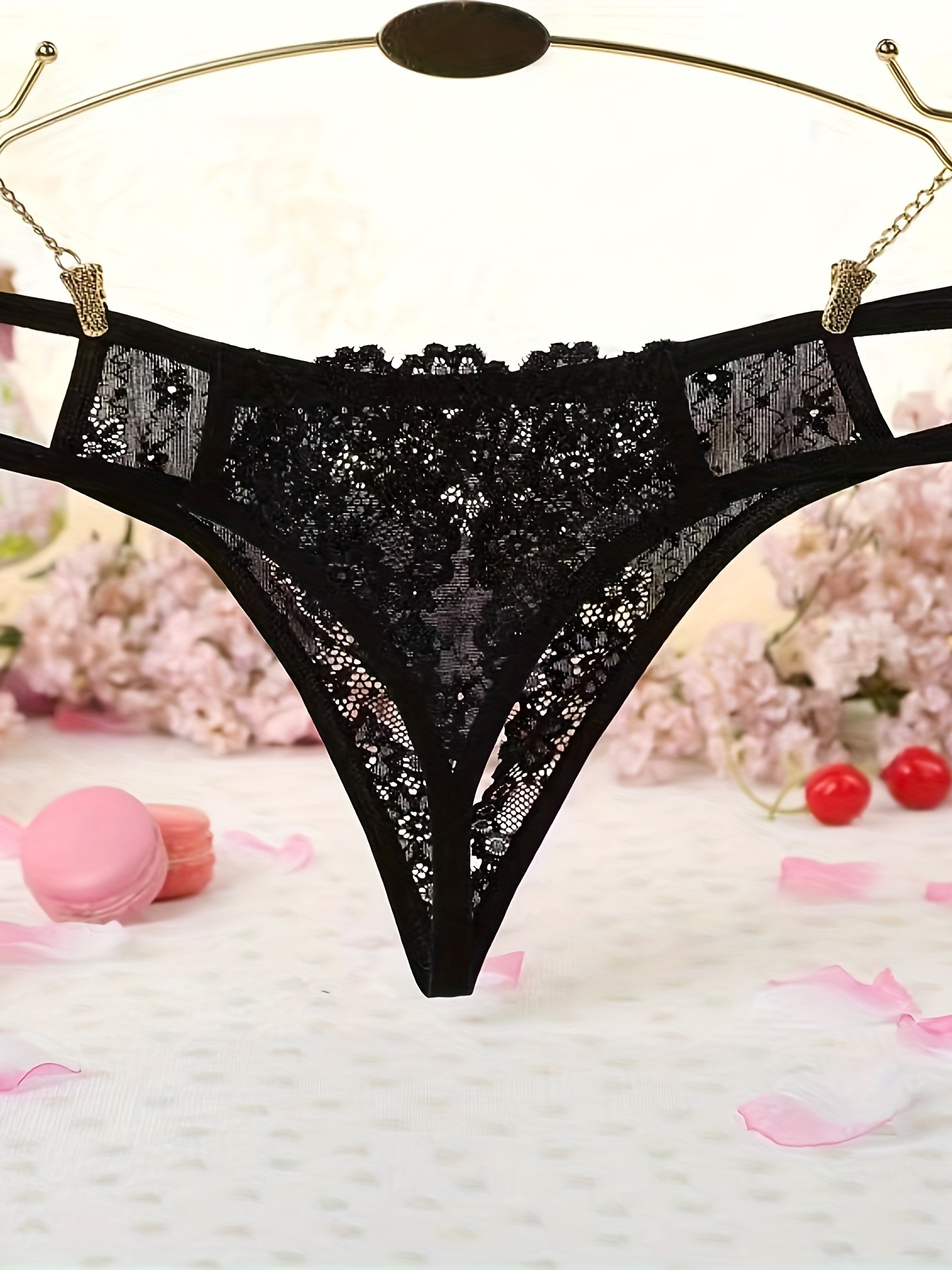  Women's Sexy Seductive And Delicate Flower Lace Comfortable 1pc  Bra + 1pc Thong Sexy Lingerie Set Silk (Black, S) : Sports & Outdoors