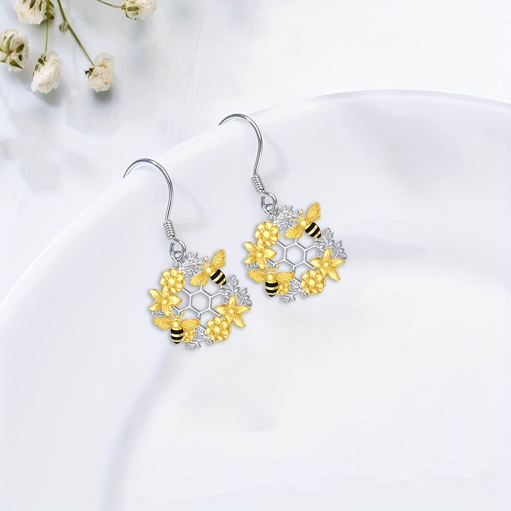 Fashion Bee Flower Honeycomb Earrings For Women And Girls As Birthday And  Christmas Gifts - Temu