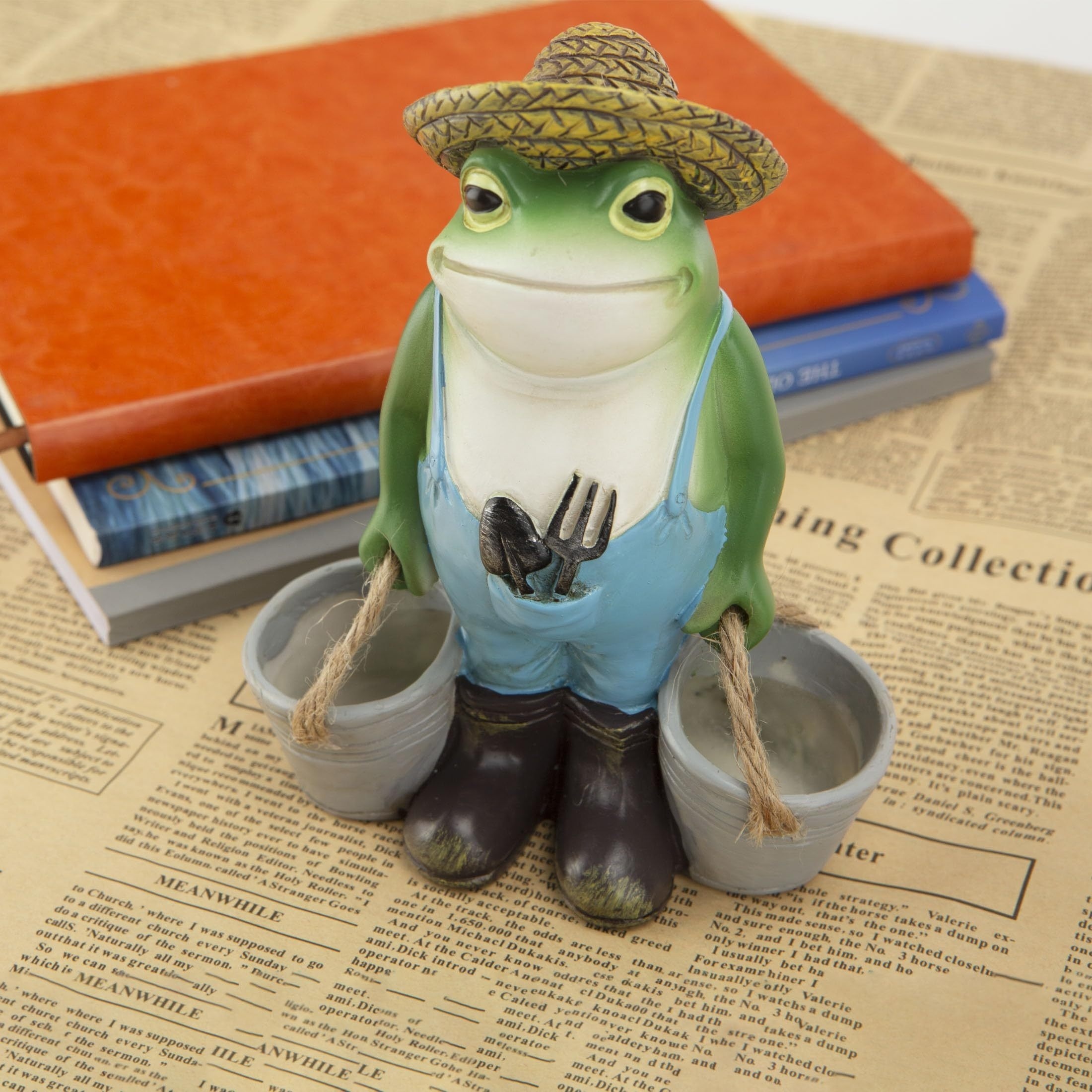 Funny Frog Figurine, Toilet Frog Figurine, Frog Pen Holder, Funny Pen  Holder, Funny Animal Figurine