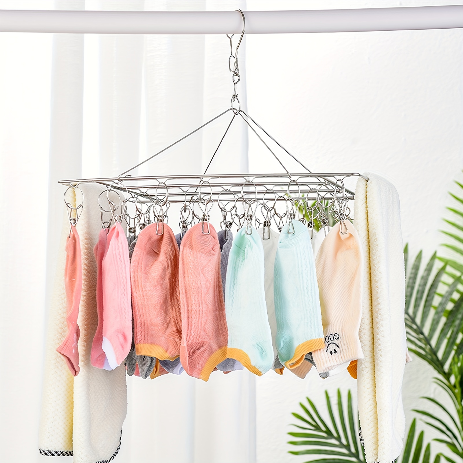 dedepeng Foldable Windproof Travel Clothes Hanger Underwear Socks Bra Drying  Rack Clip Bathroom Organiser Travel Hanger Clothes Pegs for Hanging Clothes  : : Home & Kitchen