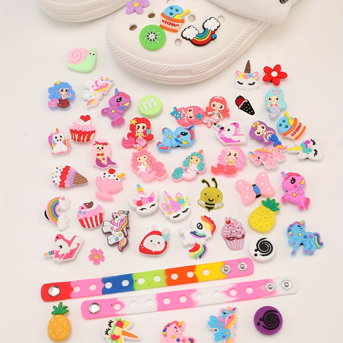 Set/10PCS Cute Sanrio Series Cartoon Pattern Shoe Charms Slipper Sandals  For Shoes Decorative Accessories