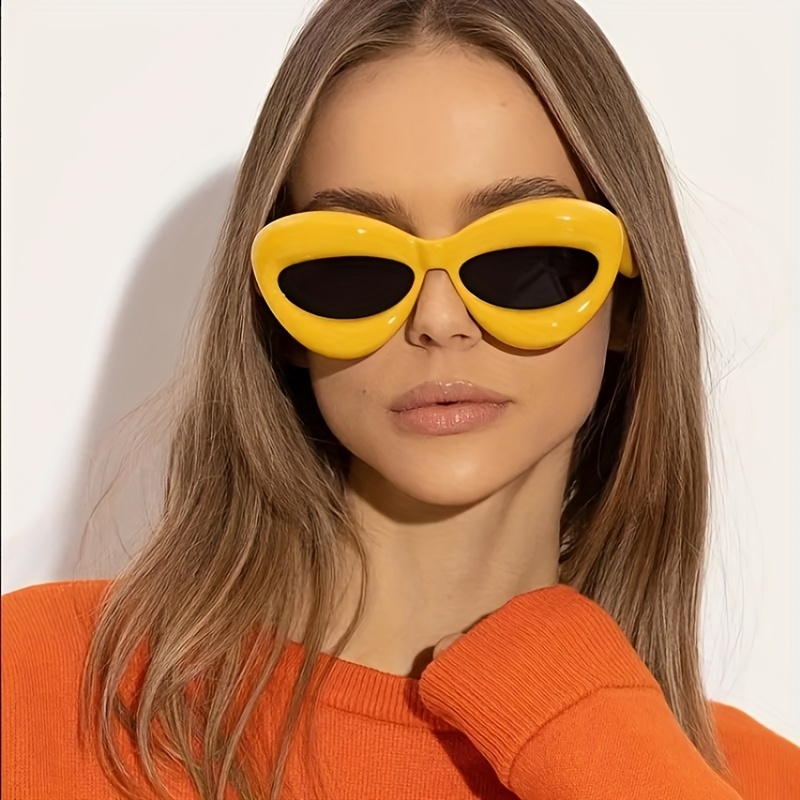 Large Inflated Lip Sunglasses for Women