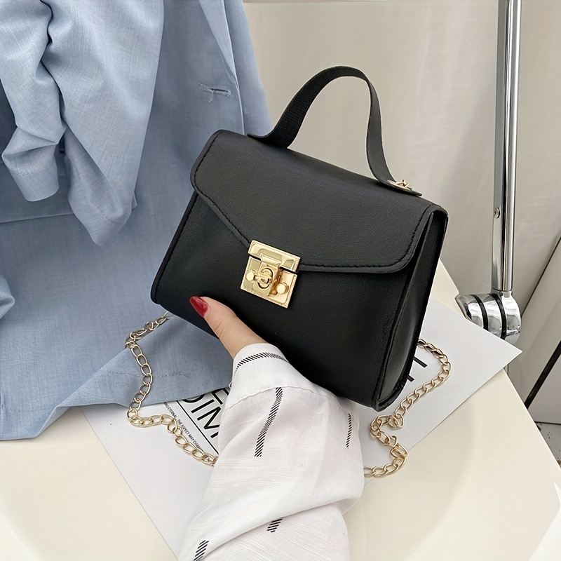 Chevron Detail Chain Square Bag, Minimalist Flap Shoulder Bag, Fashion  Crossbody Purse For Women - Temu Bahrain