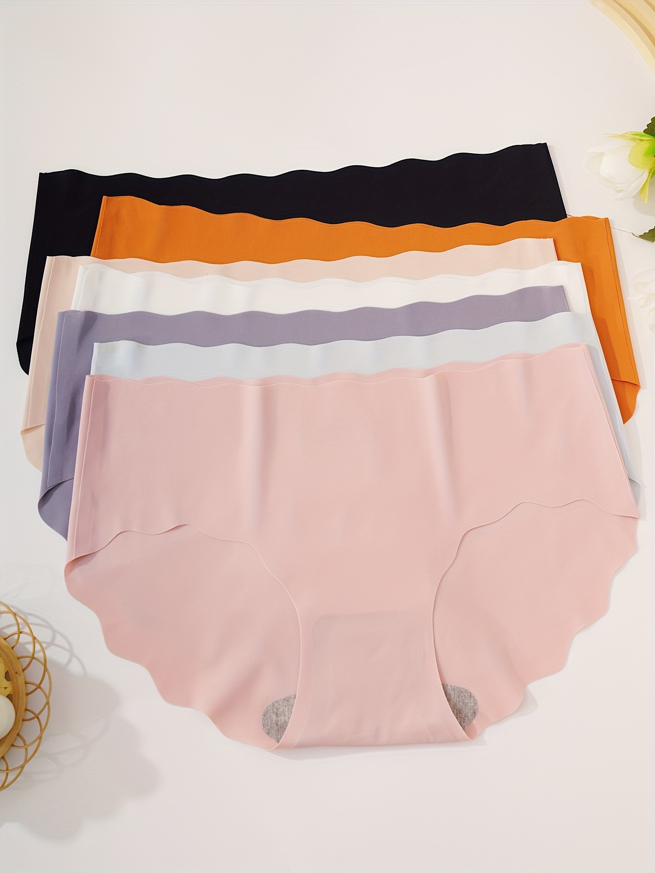 7pcs Seamless Scallop Trim Briefs, Comfy &amp; Breathable Simple Solid Panties, Women&#39;s Lingerie &amp; Underwear