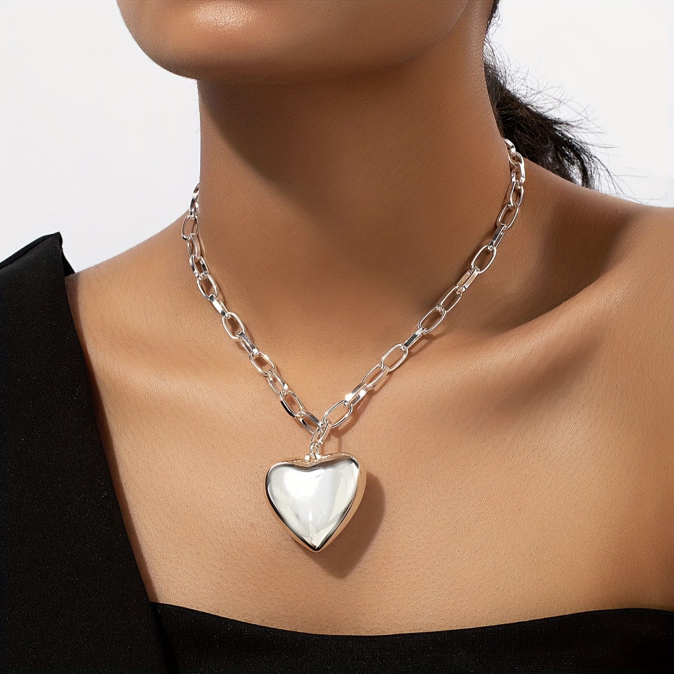 19+ Heart Paper Clip Necklace