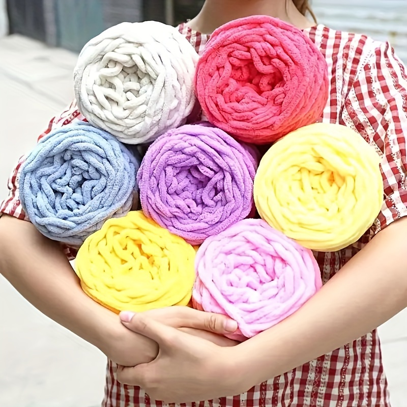 

1roll Polyester 98.00%, Cashmere 1.00%, Cotton 1.00% Yarn, Soft Chenille Yarn For Crochet Knitting, Handmade Diy Knitting Supplies Size-5 Bulky