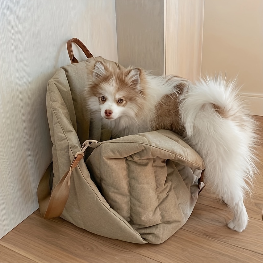 Raccolta di borse da viaggio per cani di piccola taglia