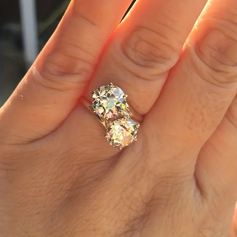 Delicate Setting Double Zirconia Ring for Women