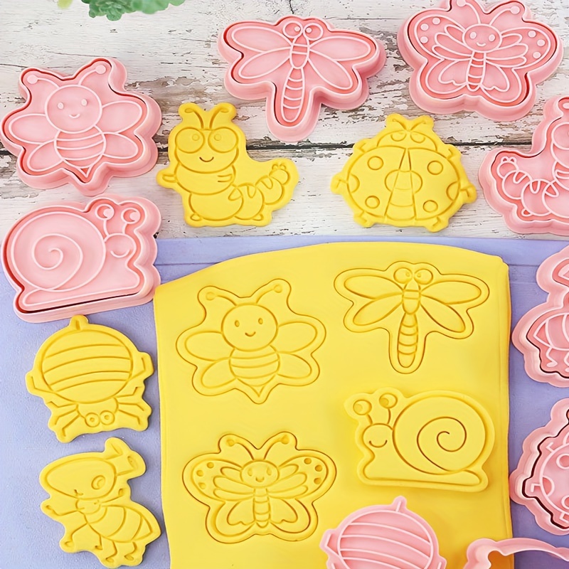 8pcs cartoon insects cookie cutters bee butterfly dragonfly ladybug cookie embosser pastry cutter set biscuit molds baking tools kitchen accessories
