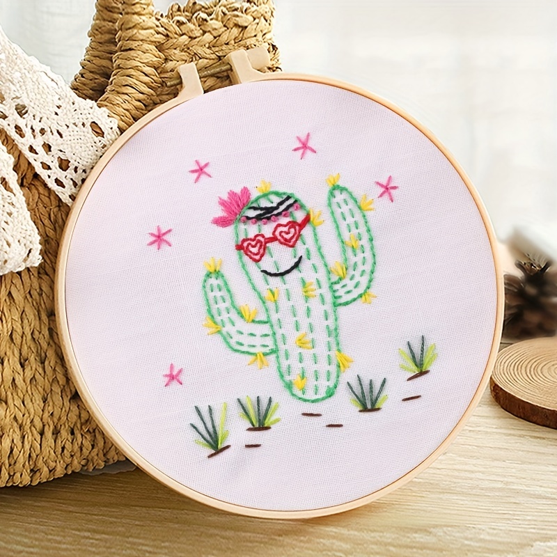 Creative Embroidery Kit Cactus Flowers, Easy Embroidery Kits for Beginners,  Printed Fabric Embroidery, Hand Embroidery Kit : : Home