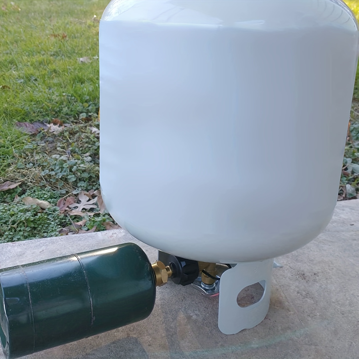 FUEL  1-lb Propane Canister