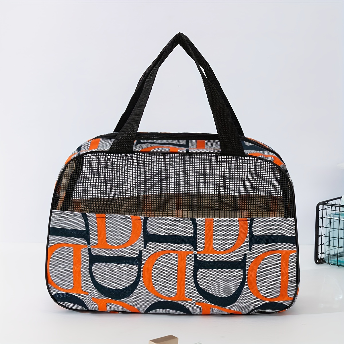 Large Capacity Pvc Transparent Tote Bag, Portable Lightweight Storage  Shoulder Bag, Fashion Travel Toiletry Bag - Temu