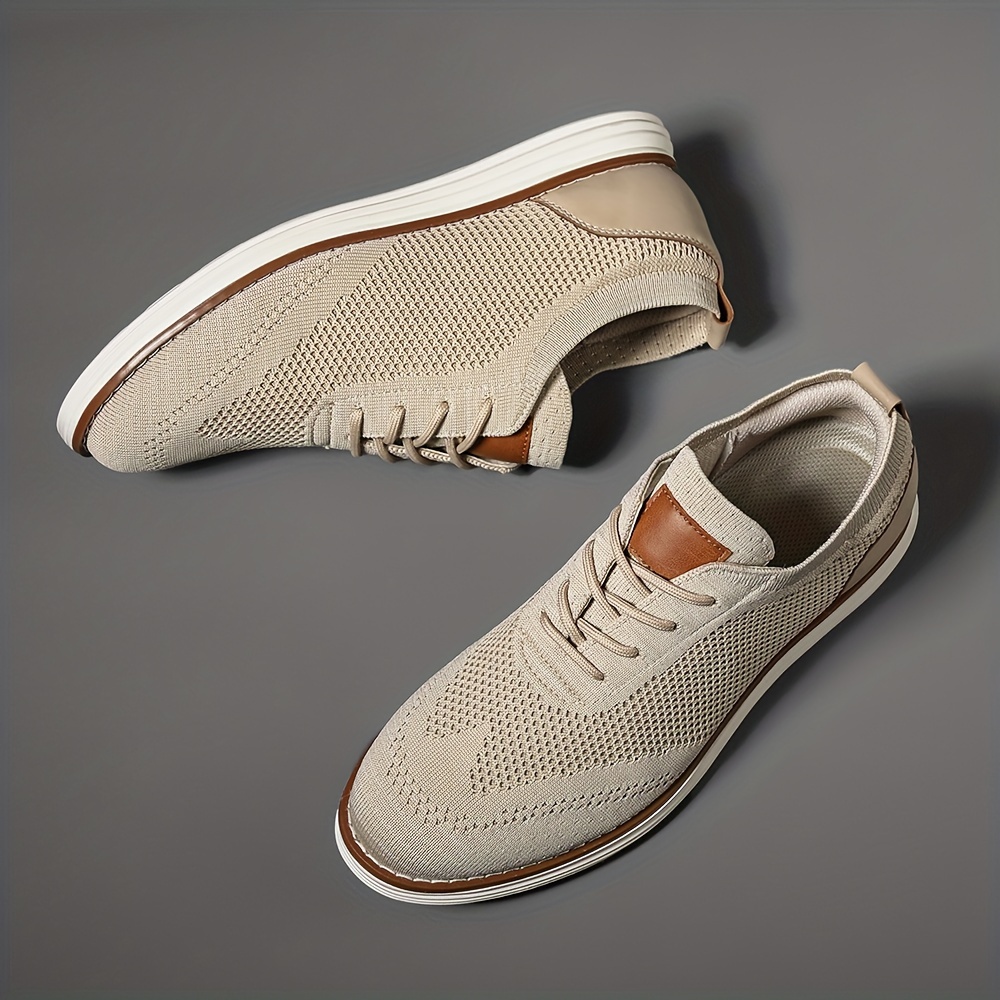 Men's Lightweight Sneakers - Athletic Shoes - Breathable Lace-ups