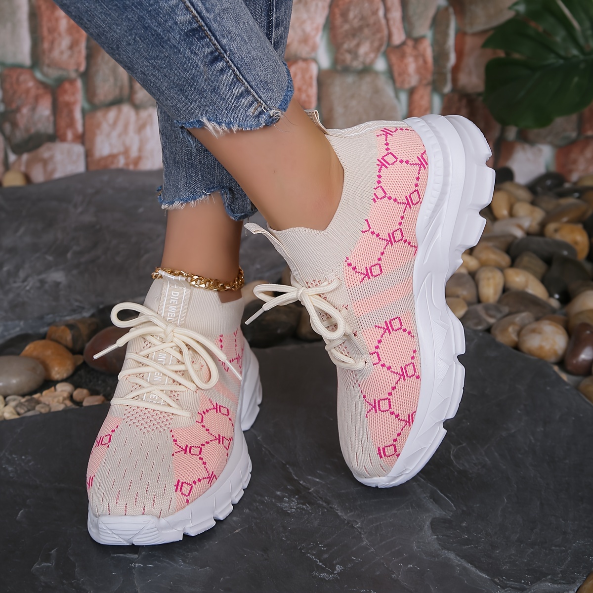 womens knitted running sneakers breathable lace up low top walking trainers casual outdoor sports shoes details 0