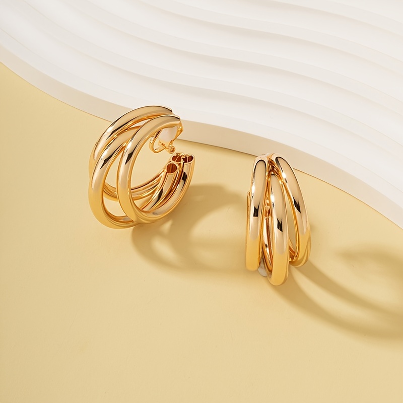 Image of Western Exaggerated Easy Individual Geometric Semi-circle Earrings Women's Non-pierced Shiny Hollow Party Ear Jewelry Temperament All-match Ear Clips
