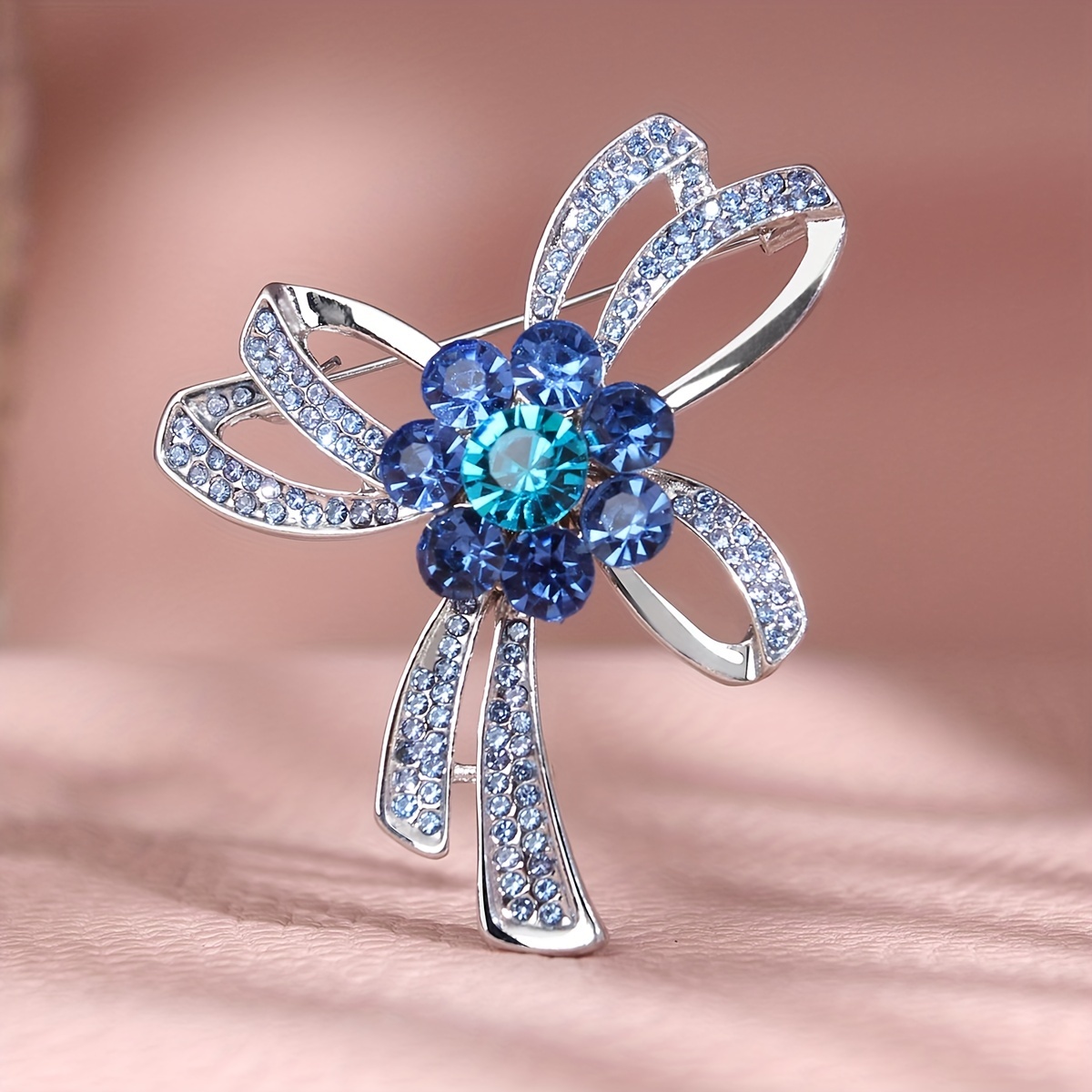 gyujnb Flower Brooches for Women Business Corsage Banquet Brooch Accessories Clothing Rhinestone Brooch Women's Brooch Brooches for Women Fashion Large, Size