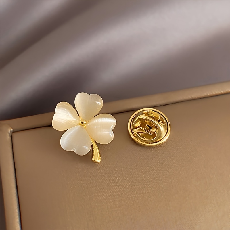 Cat's Eye Lucky Four Leaf Clover Small Brooch Collar Pin