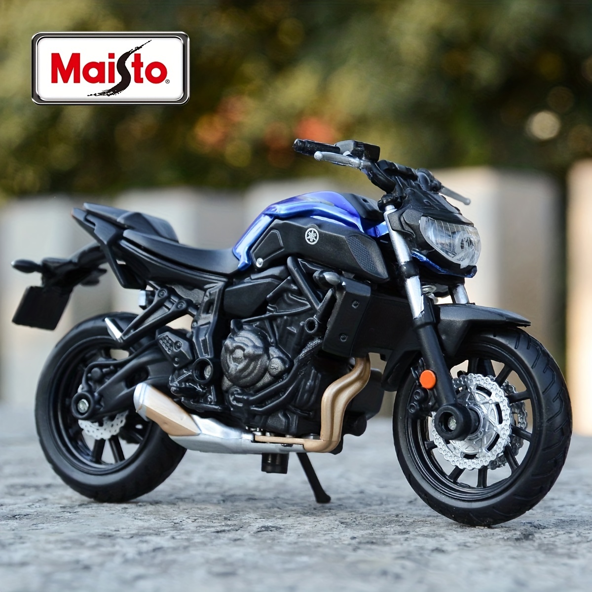 Meccano Ducati Monster 1200 S, la motocicleta hecha juguete