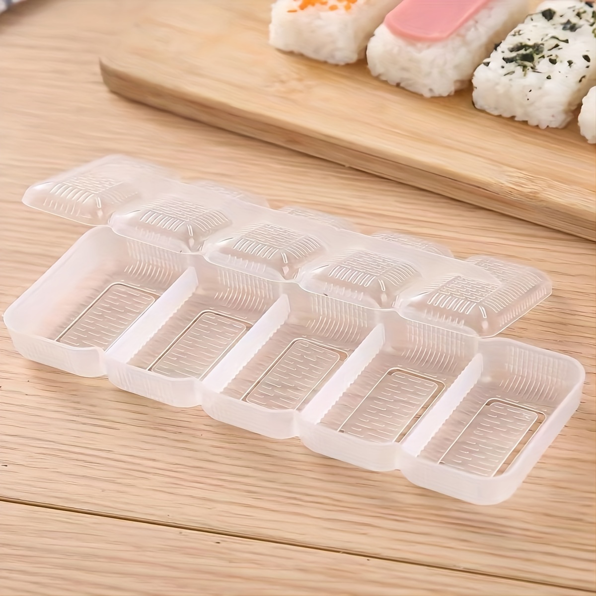 2 Pcs Japanese Sushi Making Kits Include Triangle Sushi Press Mold and Nigiri  Sushi Mold