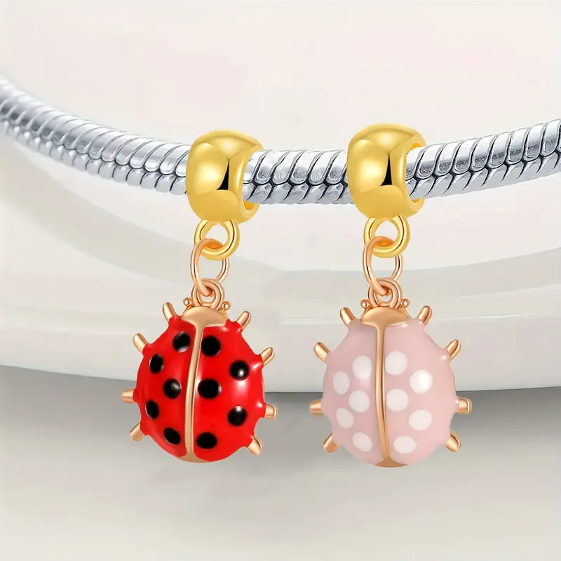 1pc Ladybug Pastoral Cartoon Collier Pendentif Bracelet DIY Bijoux  Fournitures Coloré Animal Perles Plaqué Or Pendentif Bijoux Accessoires  Perles