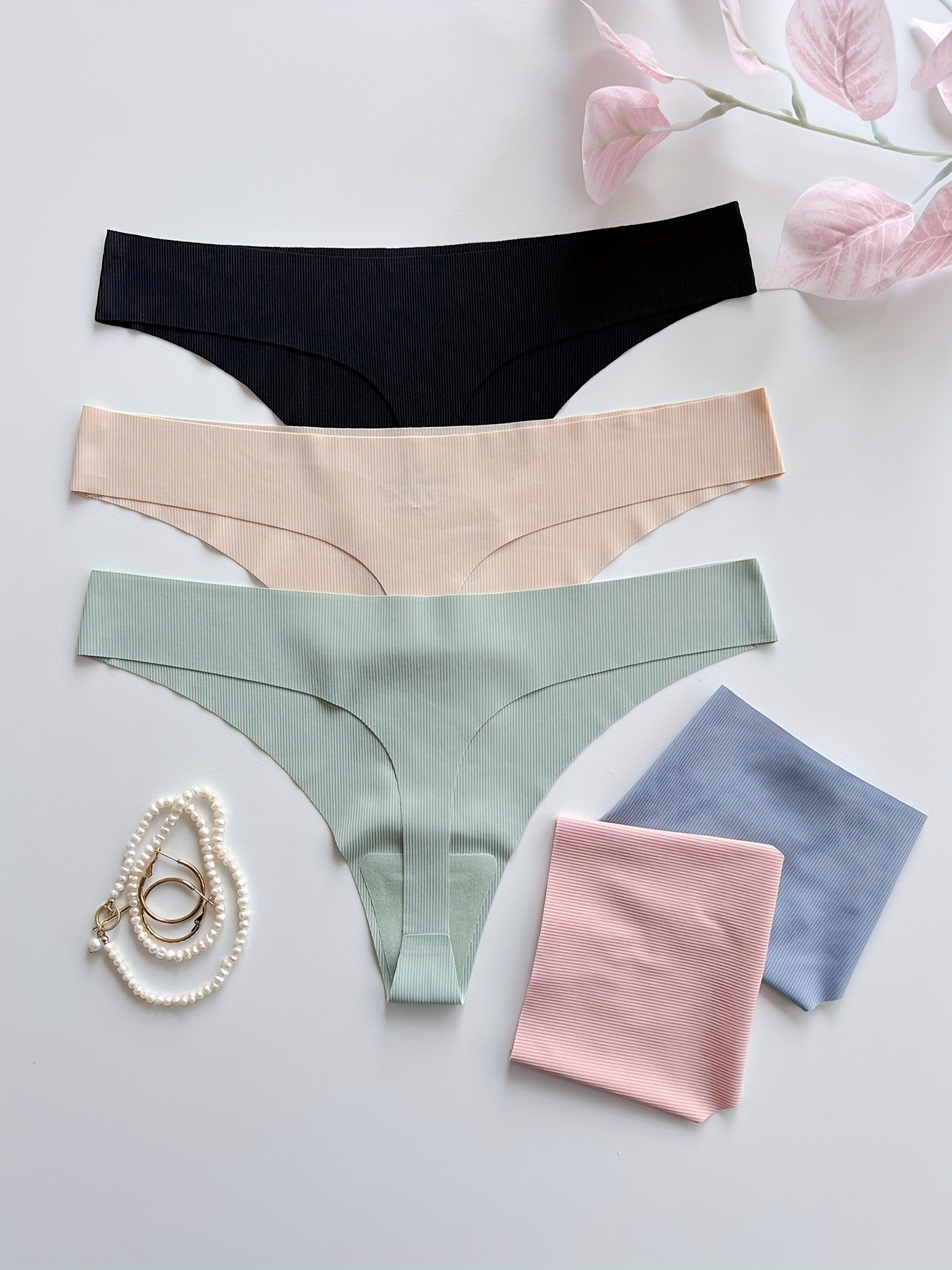 Seamless Mid-Rise Thong Underwear
