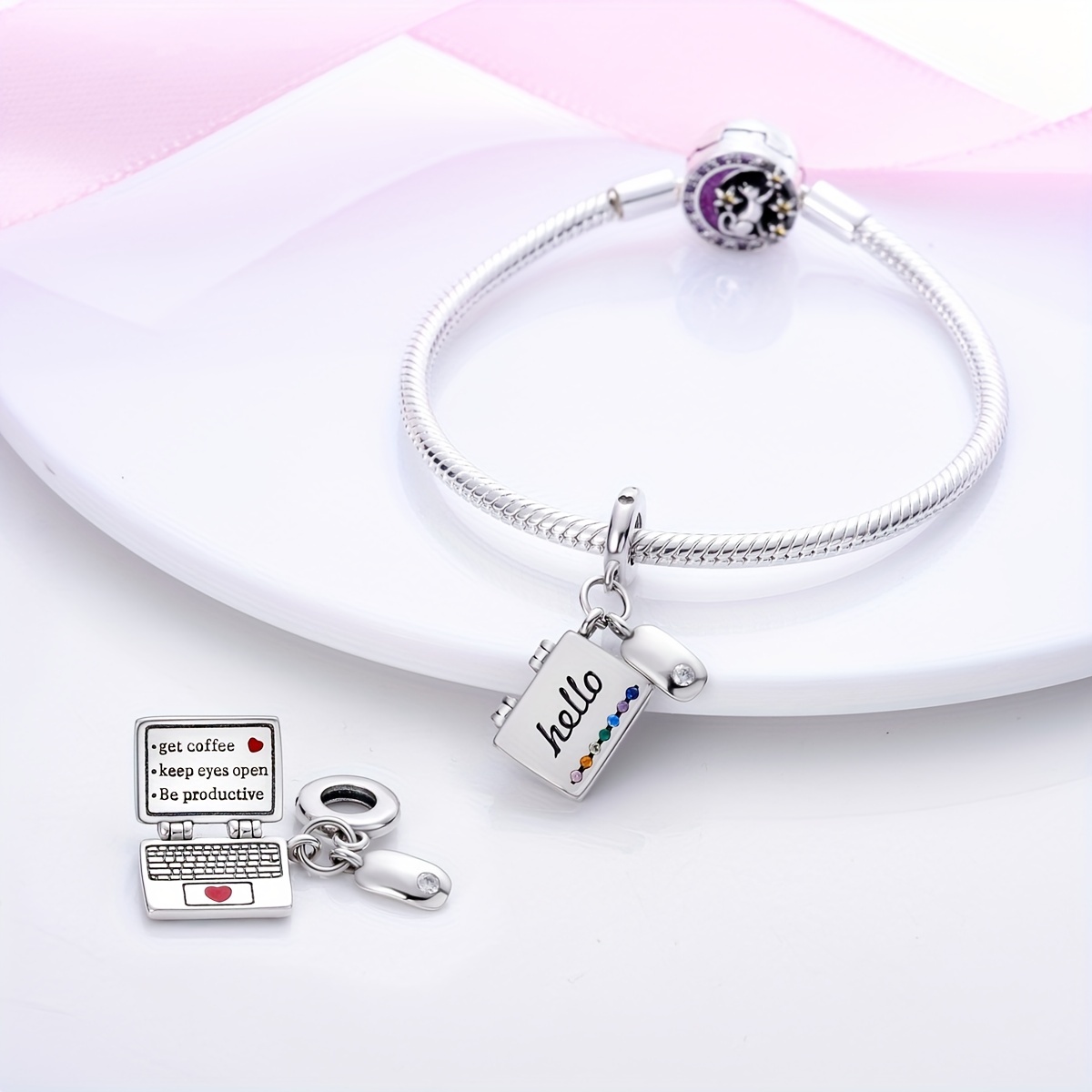 Pandora shopping clearance queen charm