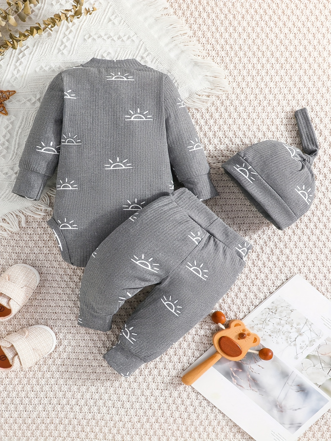  Twopumpkin Newborn Baby Boy Knit Onesie Ribbbed Romper Newborn  Coming Home Outfit Infant Fall Winter Clothes with Hat (Cute Ribbed Army  Green, Newborn): Clothing, Shoes & Jewelry