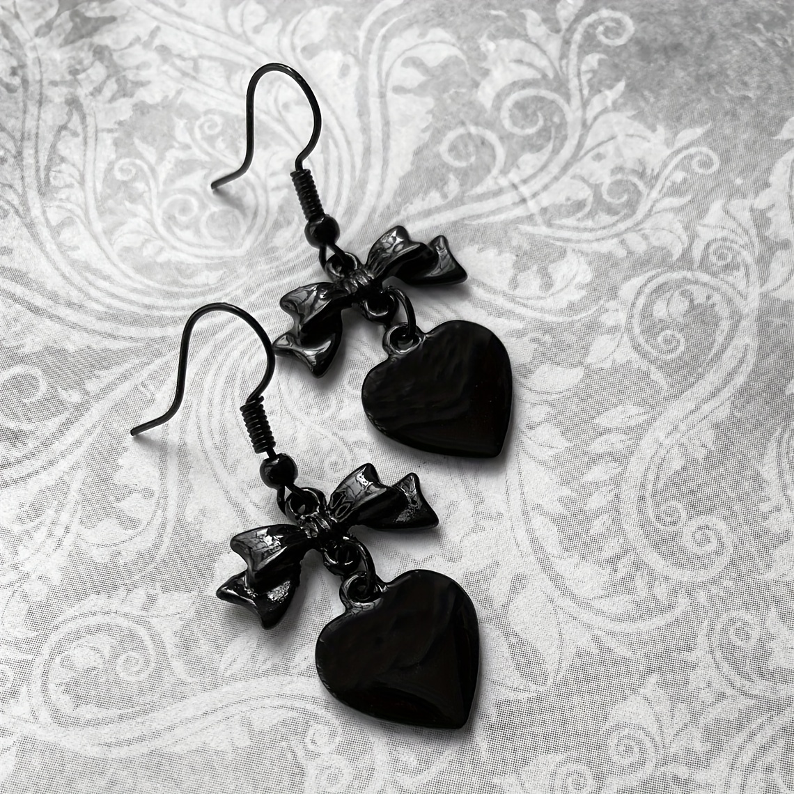 

Bowknot Heart Design Black Dangle Earrings Alloy Jewelry Goth Style Exquisite Gift For Women Daily Casual