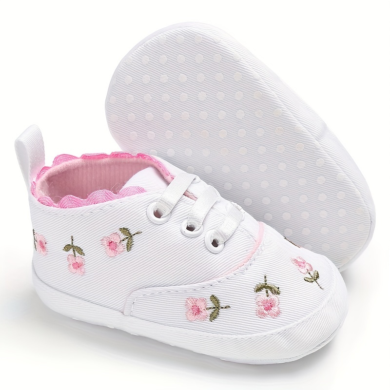 Cute Embroidered Flower Soft Bottom Shoes For Baby Girls, Lightweight Comfortable Walking Shoes For All Seasons