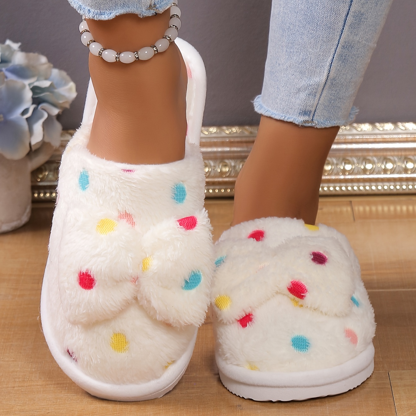 

Polka Dot Bow Plush Slippers, Cute Closed Toe Super Soft Fuzzy Flat Shoes, Cozy & Warm Home Slippers
