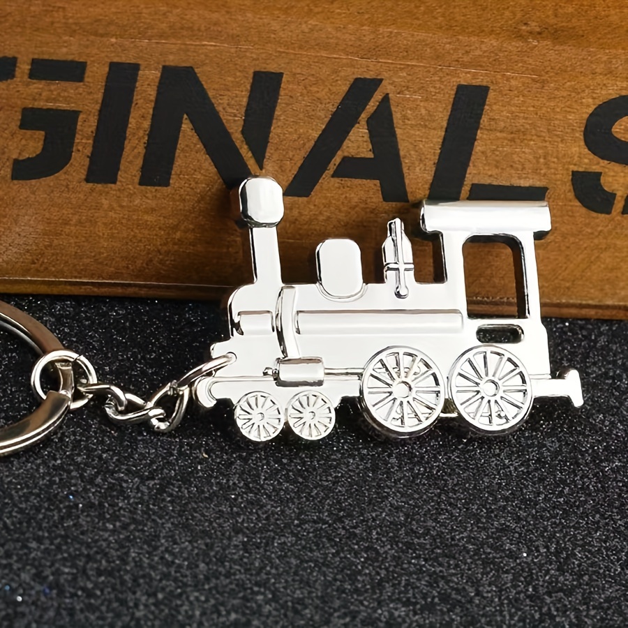 

Creative Train Keychain For Men, Train Head Key Ring Pendant Ornament