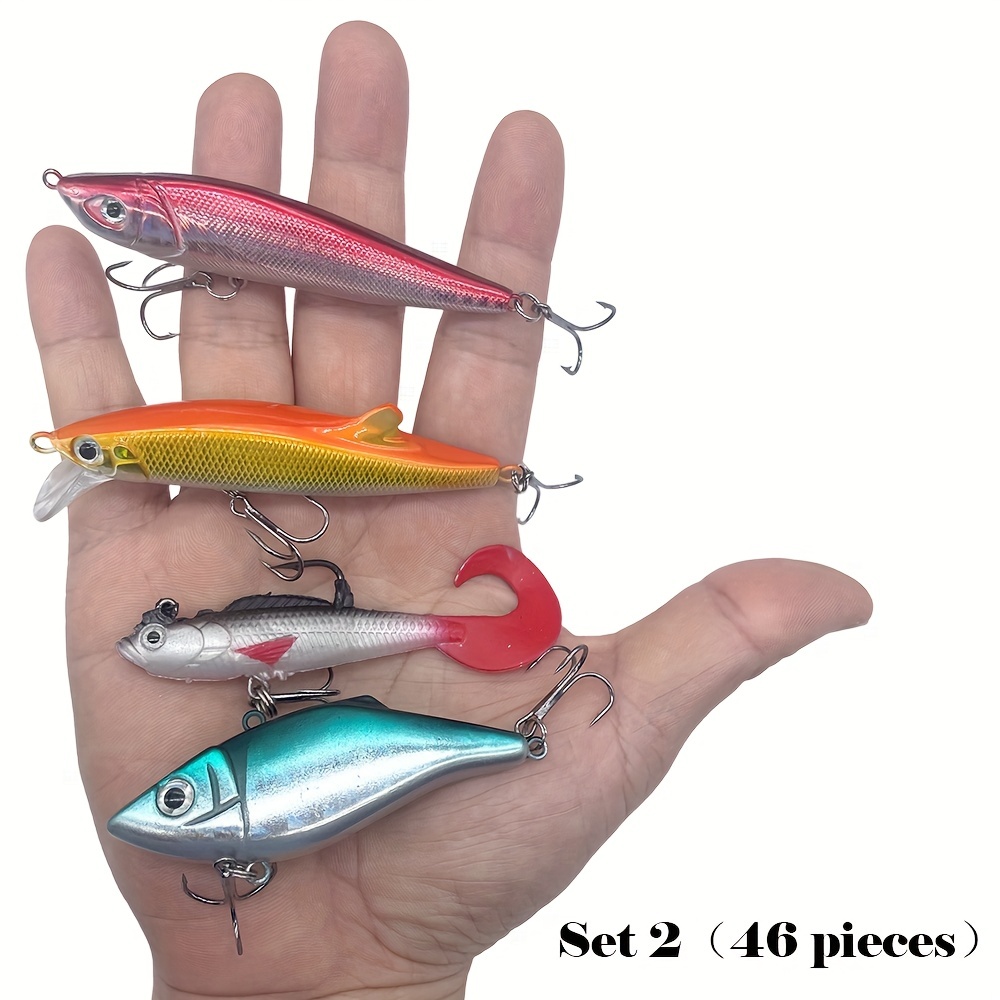 5 Pieces Plastic Fishing Lures Bass Bait CrankBait Hooks Top water