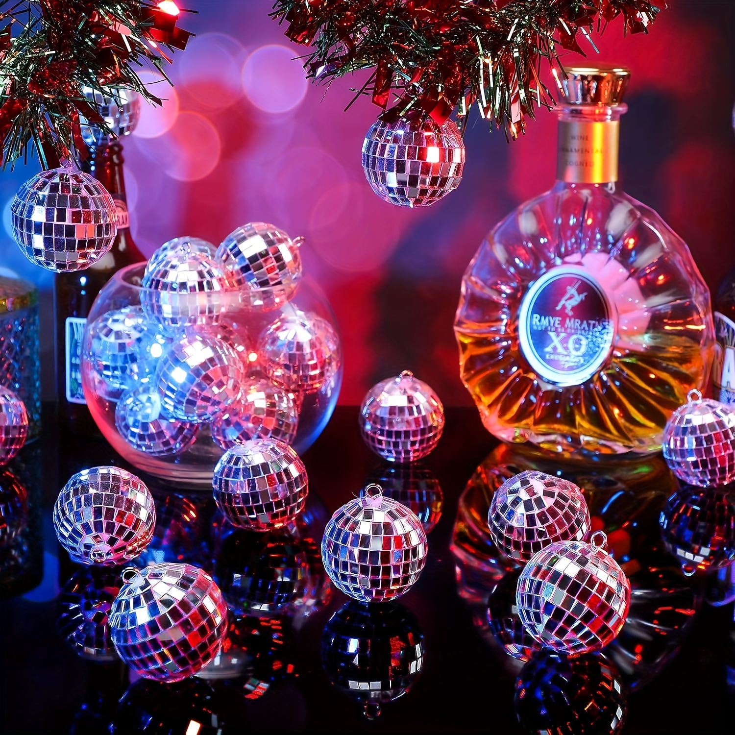 10 Pcs Disco Balls Ornaments Mini Disco Balls Silver Hanging Decorations  Reflective Mirror Ball Cake Decoration 70s Disco Party Supplies for  Christmas Festive