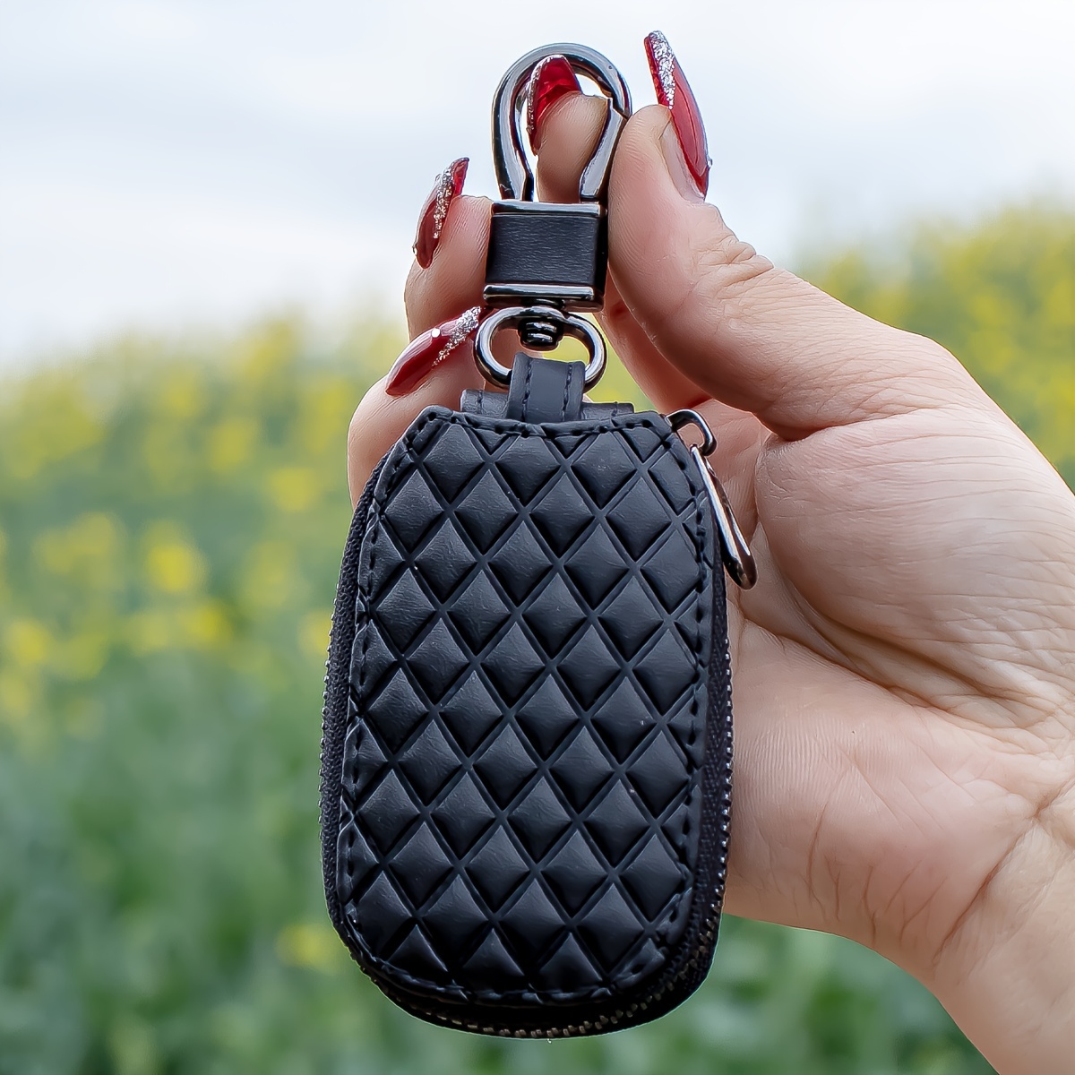 

1pc Key Storage Bag Fashion Rhombus Universal Black Brown Key Bag For Hanging Car Keys To Send Small Gifts To And Family