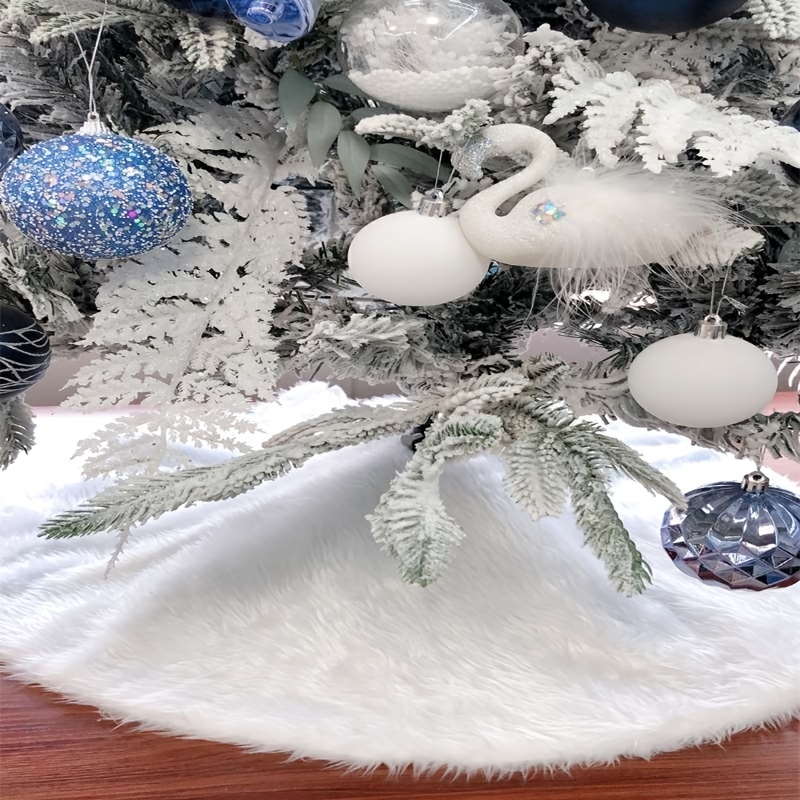 35 Inch Christmas Tree Skirt White and Gold Luxury Faux Fur with Feather  Tree Skirt Christmas Decorations Plush Tree Skirts Xmas Ornaments (Gold  Feather) 