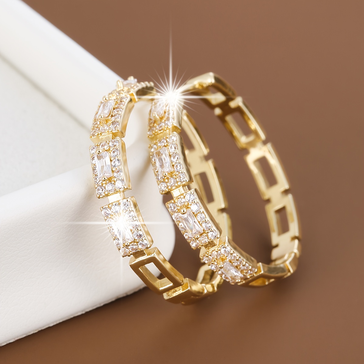 

Sparkling Chain Design Hoop Earrings Copper Jewelry Full Of Colorful Zircon Vintage Luxury Style Female Wedding Earrings