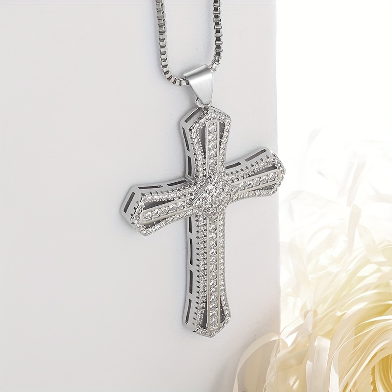 Men's Ice Crystal Inlaid Zircon Cross Necklace