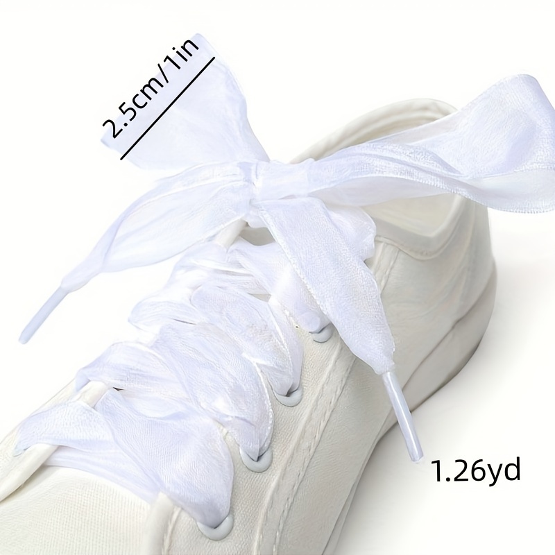 Cream colored 2024 shoe laces