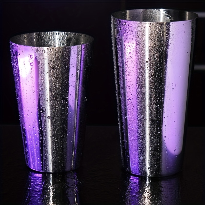 Cocktail Shaker & Tumbler