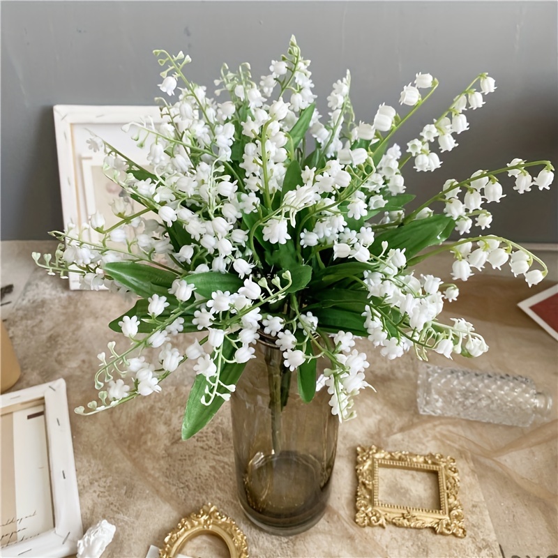 6 Sticks of Artificial Valley Flowers Exquisite Lavender Small Fresh Wall Decoration Bouquet Vase Handmade DIY (Light Brown)