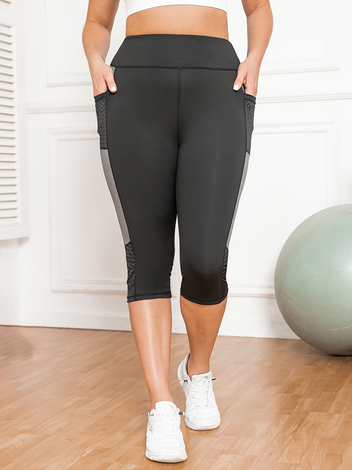 Plus Size Sports Capri Pants, Women's Plus Solid High * Slim Fit Running  Yoga Capri Leggings With Phone Pockets